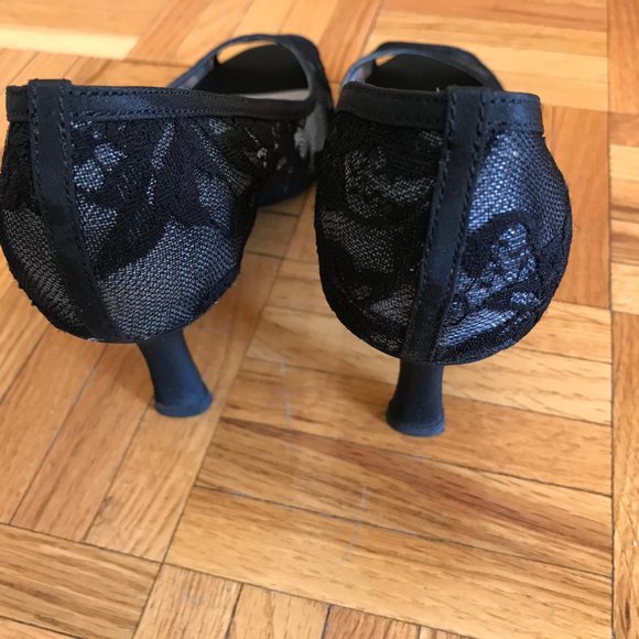 Escarpin en dentelle avec bout ouvert - Picture 6 of 6